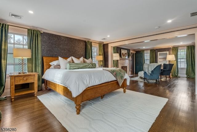 22 Talmage Rd, Mendham Boro, NJ 07945