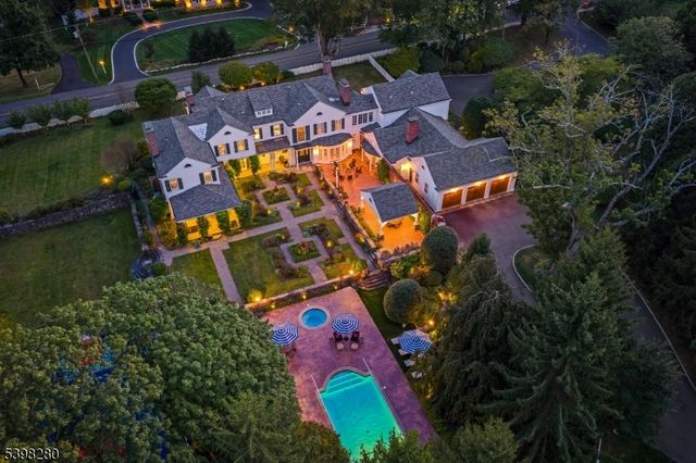 22 Talmage Rd, Mendham Boro, NJ 07945