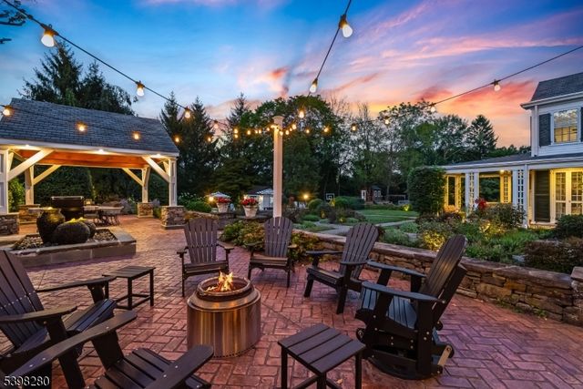 22 Talmage Rd, Mendham Boro, NJ 07945