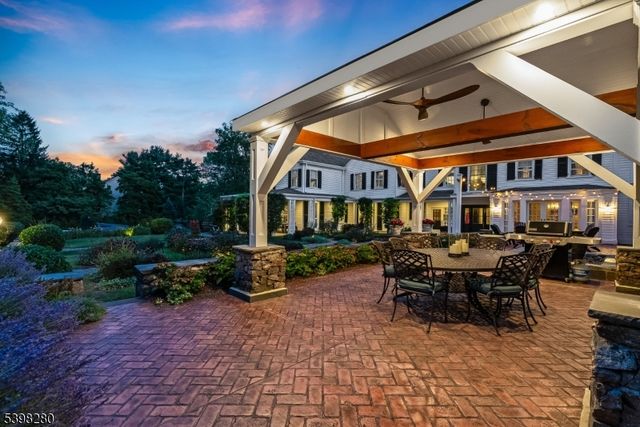 22 Talmage Rd, Mendham Boro, NJ 07945