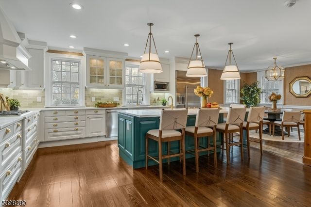 22 Talmage Rd, Mendham Boro, NJ 07945