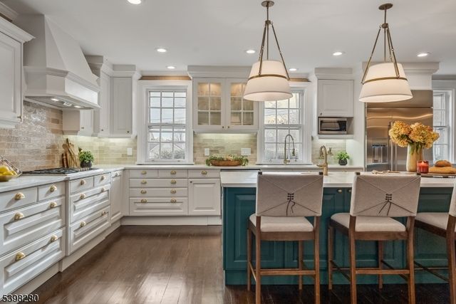 22 Talmage Rd, Mendham Boro, NJ 07945