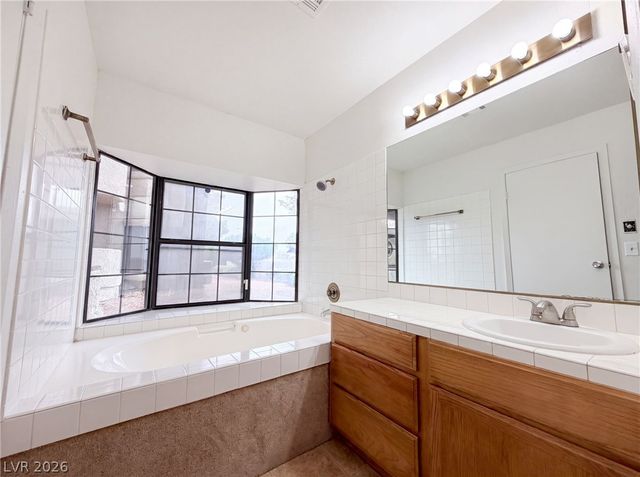 5056 Jeffreys Street 102, Las Vegas, NV 89119