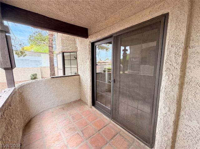 5056 Jeffreys Street 102, Las Vegas, NV 89119