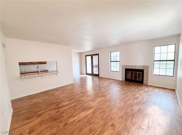 5056 Jeffreys Street 102, Las Vegas, NV 89119