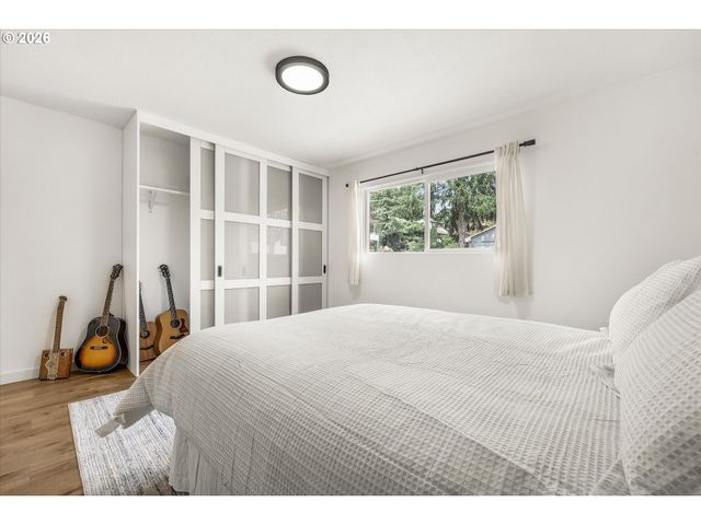 12050 Sw King George Dr, Portland, OR 97224