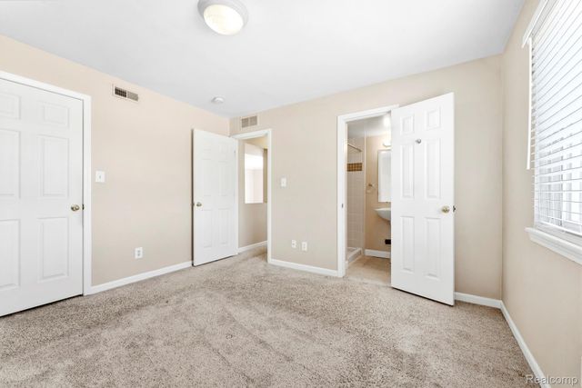 1714 Fort Street, Trenton, MI 48183