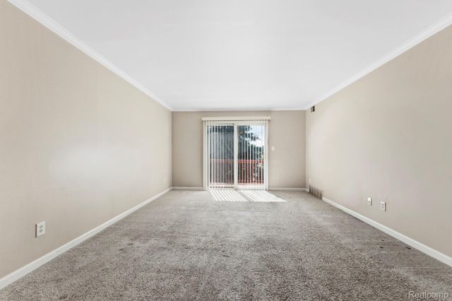 1714 Fort Street, Trenton, MI 48183