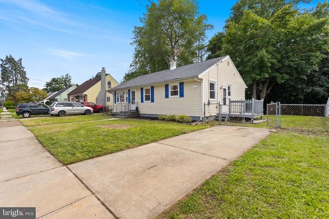 121 MCCLELLAN AVE, Hamilton, NJ 08610