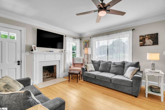 904 Highway 357, Greer, SC 29651