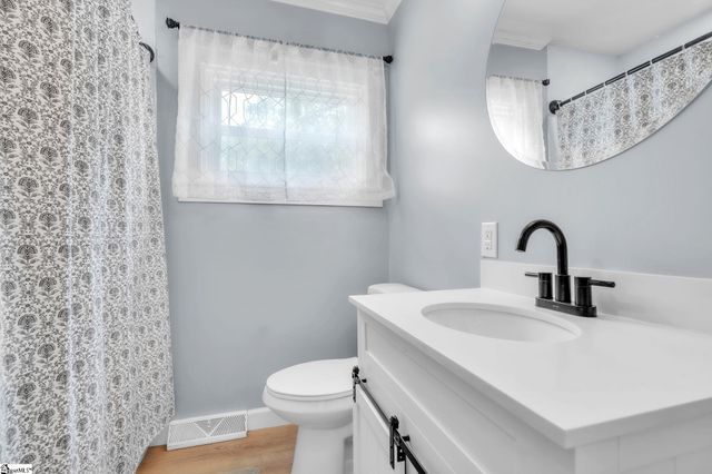904 Highway 357, Greer, SC 29651
