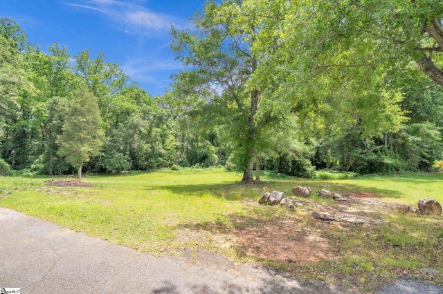 904 Highway 357, Greer, SC 29651