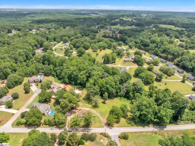 904 Highway 357, Greer, SC 29651