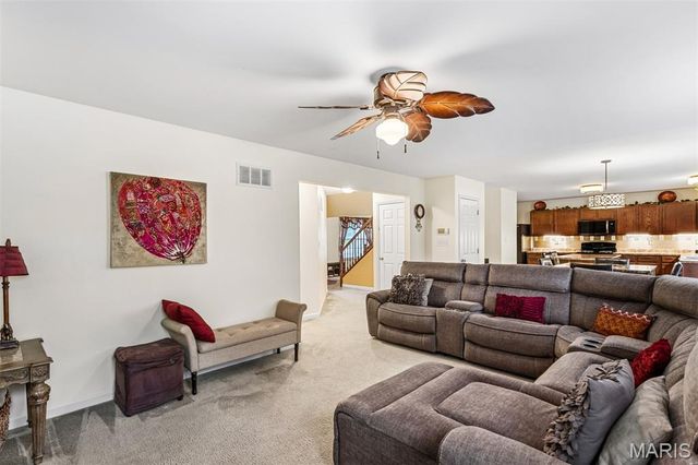 11277 Tea Olive Drive, Bridgeton, MO 63044