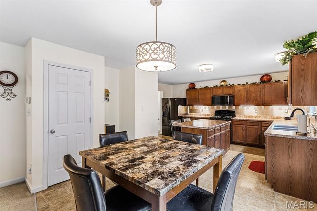 11277 Tea Olive Drive, Bridgeton, MO 63044