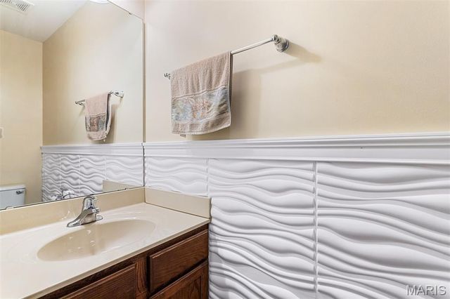 11277 Tea Olive Drive, Bridgeton, MO 63044