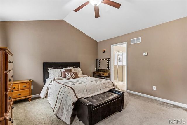 11277 Tea Olive Drive, Bridgeton, MO 63044