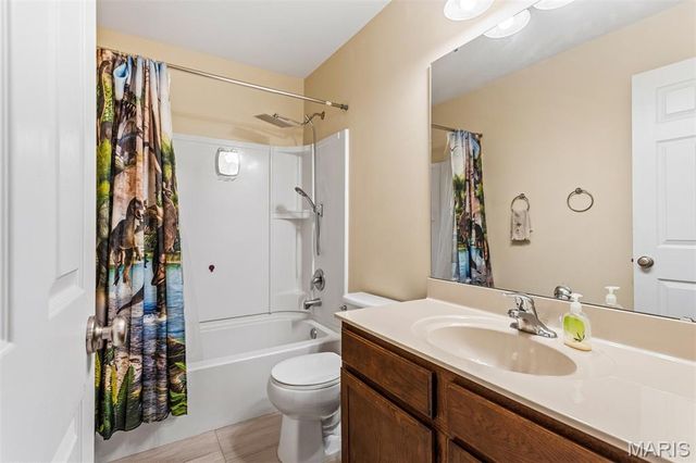 11277 Tea Olive Drive, Bridgeton, MO 63044
