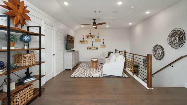 123 Constitution WAY, Kyle, TX 78640