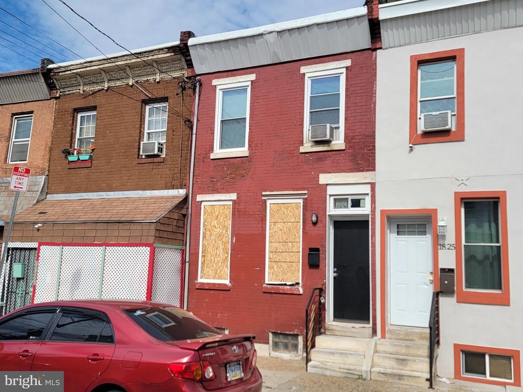 1823 E ORLEANS ST, PHILADELPHIA, PA 19134 — exterior