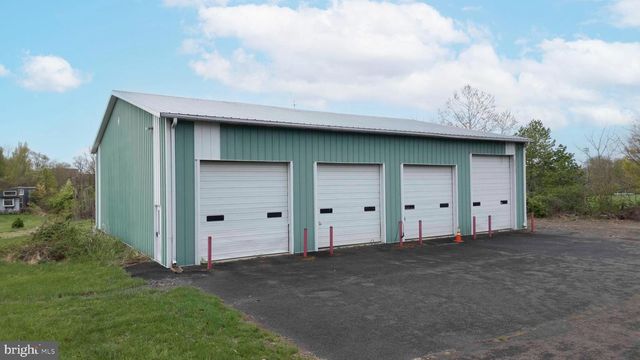 3146 BRISTOL RD, Chalfont, PA 18914