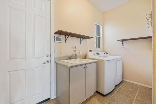 108 Francesca Court, Palm Desert, CA 92211