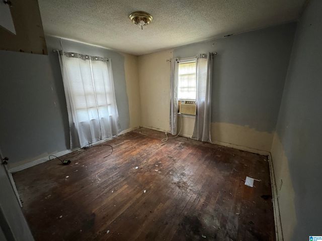 9061 BELVOIR DRIVE, Birmingham, AL 35206