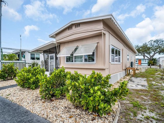 800 CHESAPEAKE DRIVE 62, Tarpon Springs, FL 34689