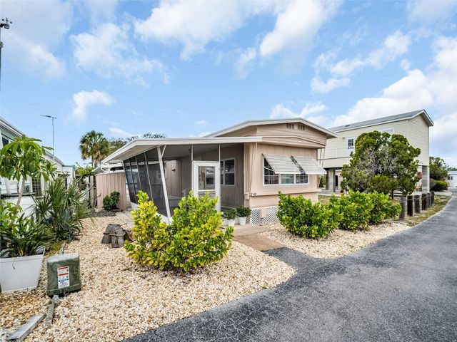 800 CHESAPEAKE DRIVE 62, Tarpon Springs, FL 34689