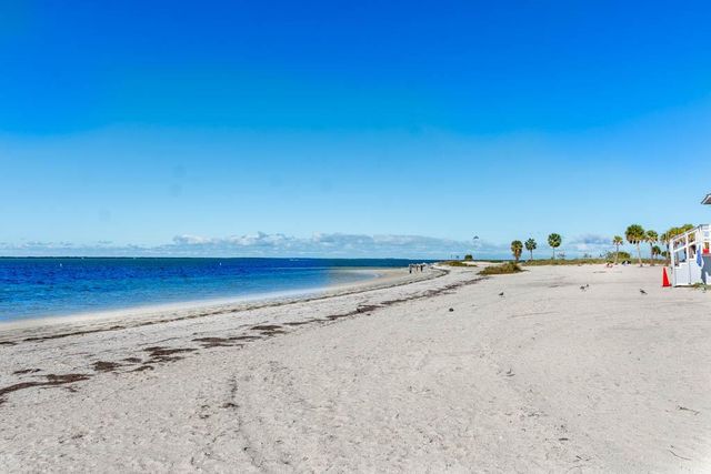 800 CHESAPEAKE DRIVE 62, Tarpon Springs, FL 34689