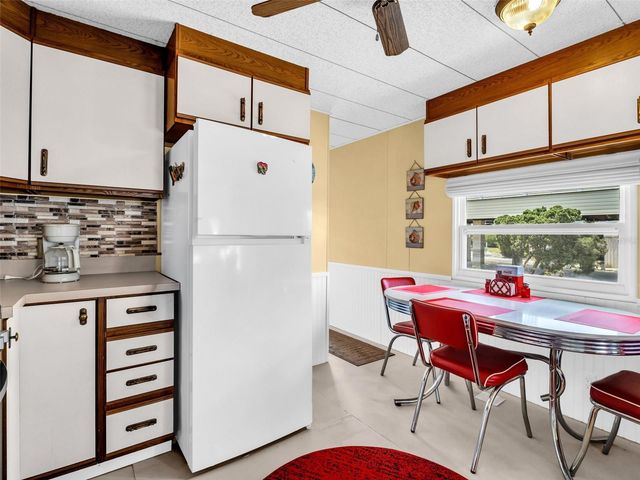 800 CHESAPEAKE DRIVE 62, Tarpon Springs, FL 34689