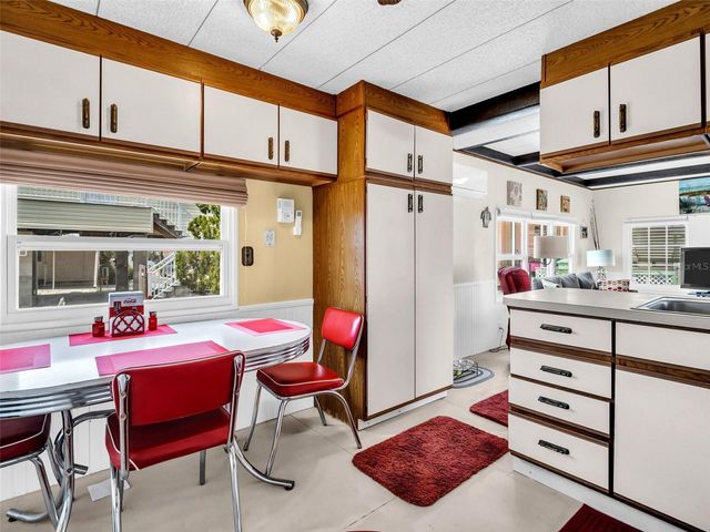 800 CHESAPEAKE DRIVE 62, Tarpon Springs, FL 34689