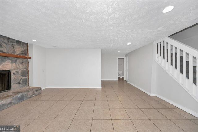 1865 Oak Ridge Way NW, Lawrenceville, GA 30044