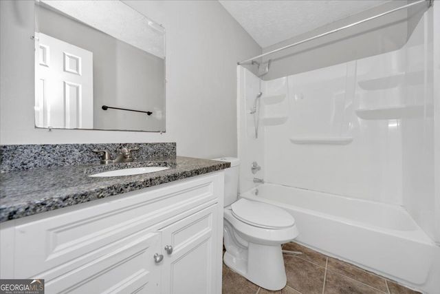 1865 Oak Ridge Way NW, Lawrenceville, GA 30044