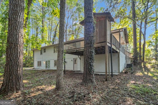 1865 Oak Ridge Way NW, Lawrenceville, GA 30044
