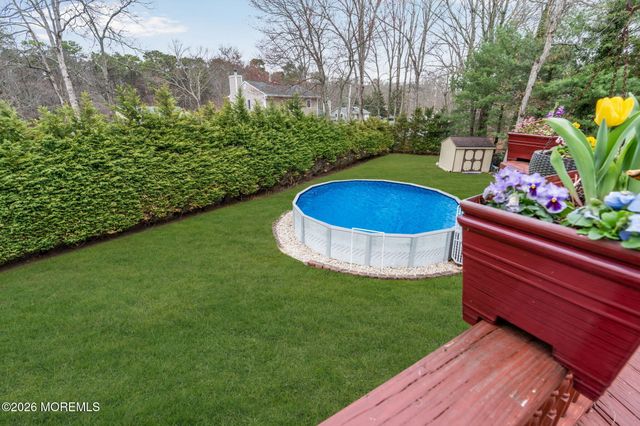 18 Coral Drive, Howell, NJ 07731