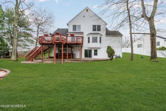 18 Coral Drive, Howell, NJ 07731