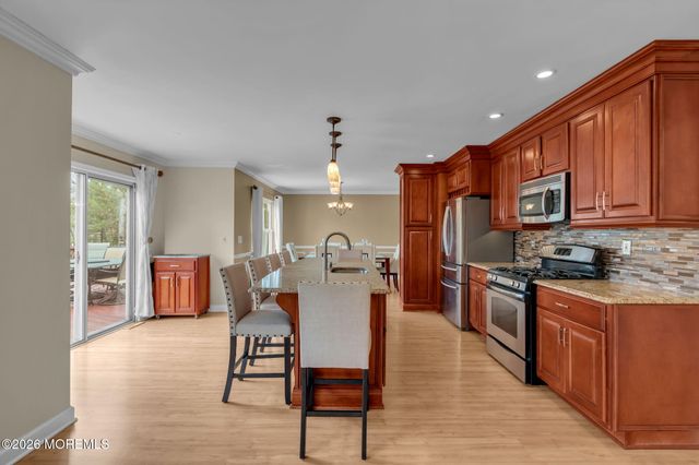 18 Coral Drive, Howell, NJ 07731