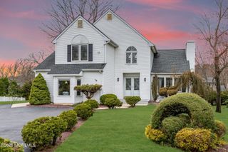 18 Coral Drive, Howell, NJ 07731