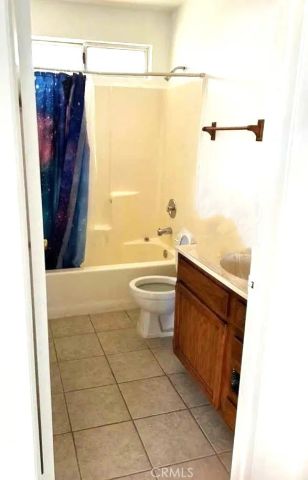 16228 Wato Road, Apple Valley, CA 92307