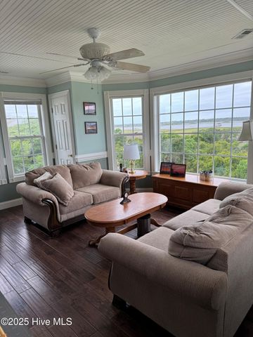 1103 S Topsail Drive, Surf City, NC 28445