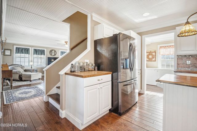 1103 S Topsail Drive, Surf City, NC 28445