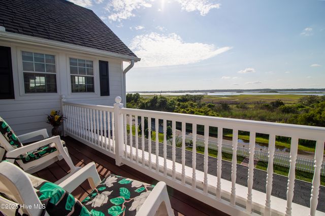 1103 S Topsail Drive, Surf City, NC 28445