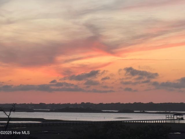 1103 S Topsail Drive, Surf City, NC 28445