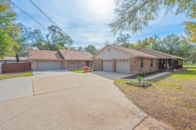 4841 Antioch Road, Crestview, FL 32536