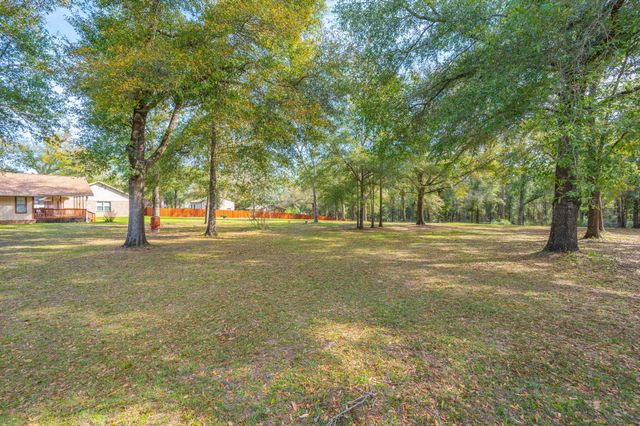 4841 Antioch Road, Crestview, FL 32536