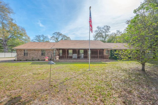 4841 Antioch Road, Crestview, FL 32536