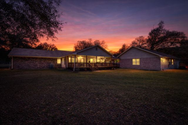 4841 Antioch Road, Crestview, FL 32536