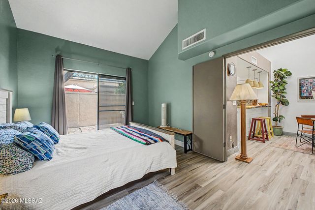 3170 N Brittlebush Lane, Tucson, AZ 85712