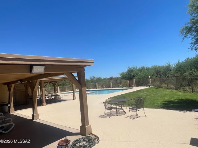 3170 N Brittlebush Lane, Tucson, AZ 85712